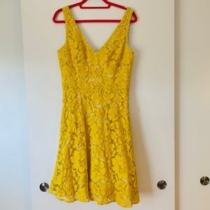 Monique Lhuillier Yellow Dress